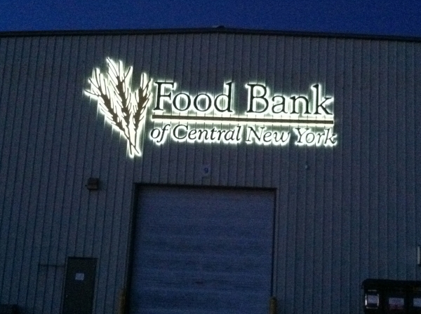 Night signage, LED signs :: reverse lit channel letters :: Liverpool, NY - Baldwinsville, NY