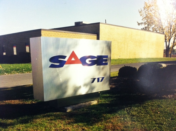 Illuminated sign, painted sign, 3D letters and logo :: Stainless Steel Sign, installed signage :: Syracuse NY, central ny, upstate ny, onondaga county